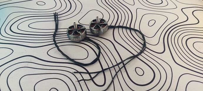 SpeedX2806.51350kv